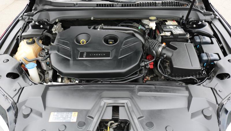 Lincoln MKZ Standard FWD 2020