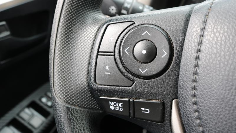 Toyota RAV4 AWD 4dr XLE (Natl) 2013