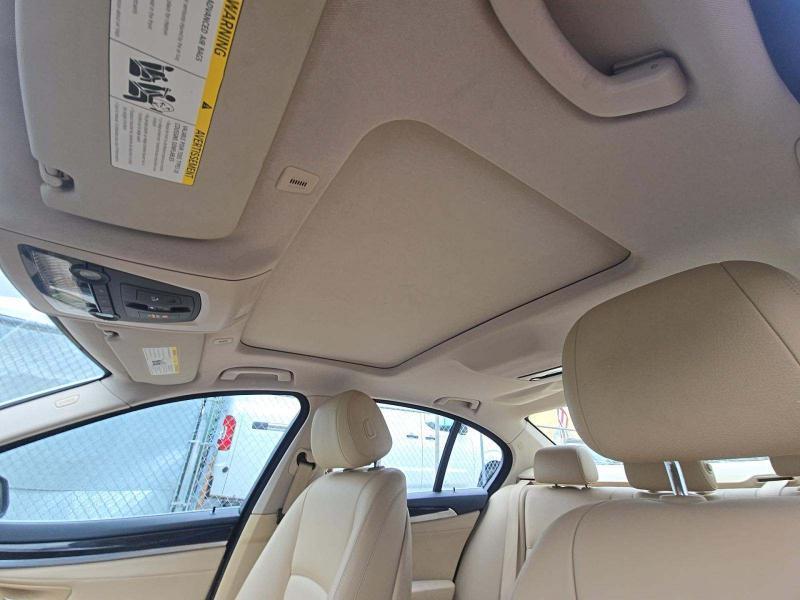 BMW 5 Series 4dr Sdn 528i RWD 2014