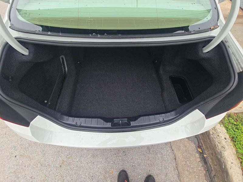 BMW 5 Series 4dr Sdn 528i RWD 2014