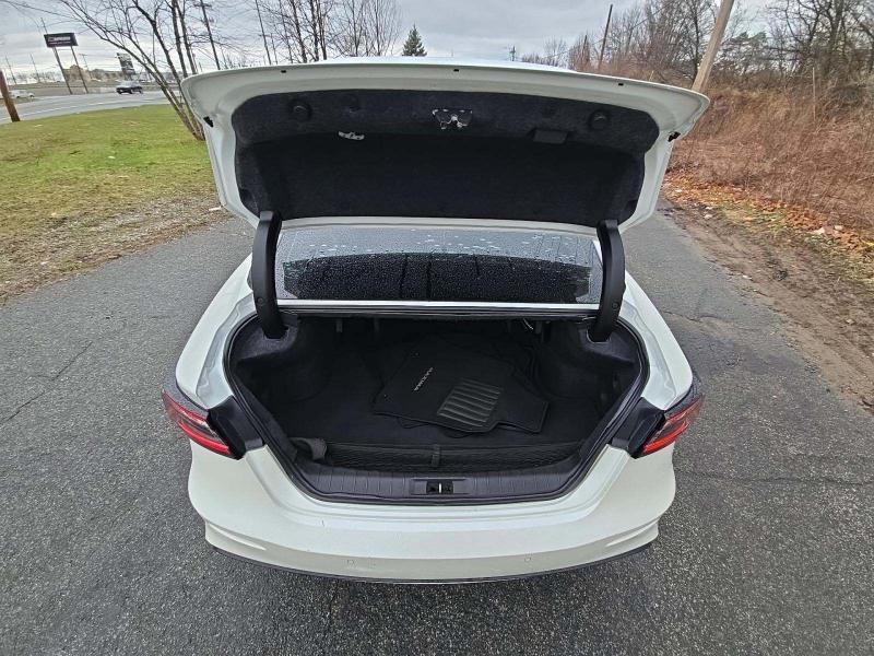 Nissan Maxima SL 3.5L 2020