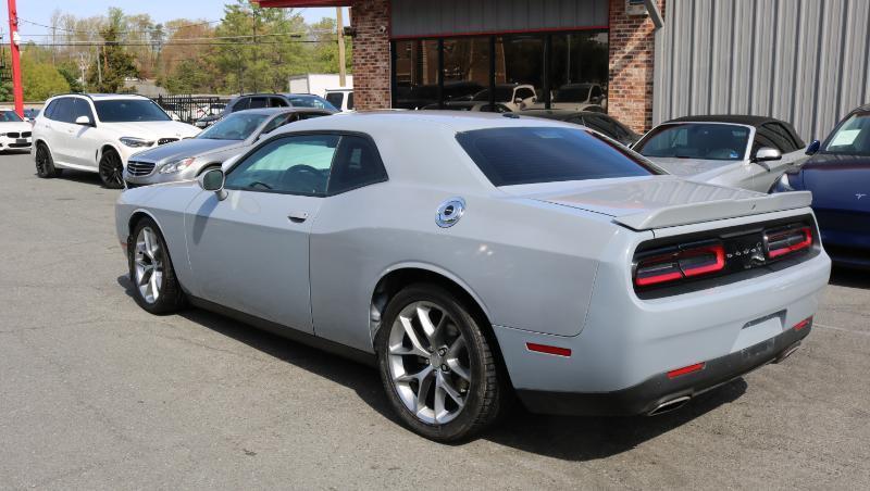 Dodge Challenger GT RWD 2021