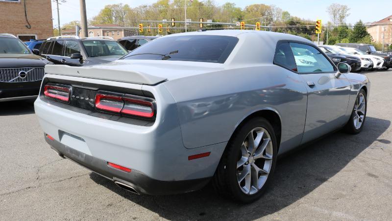 Dodge Challenger GT RWD 2021