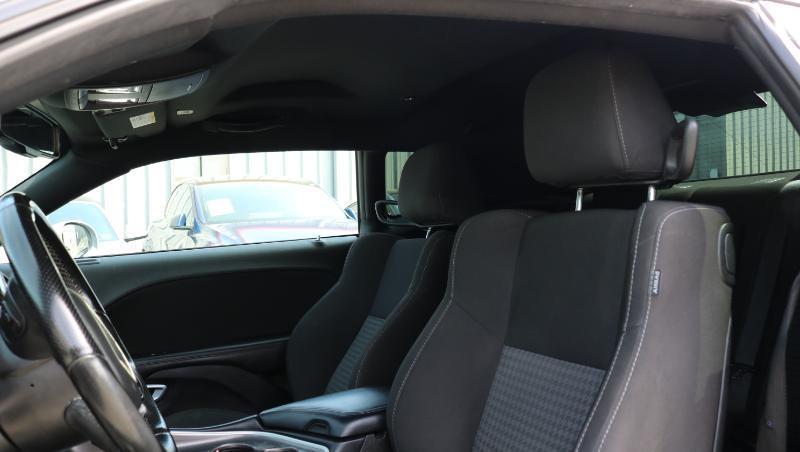 Dodge Challenger GT RWD 2021