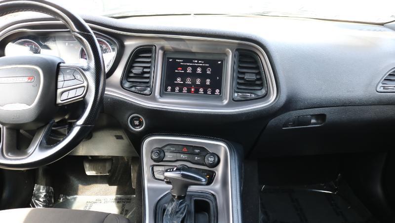 Dodge Challenger GT RWD 2021