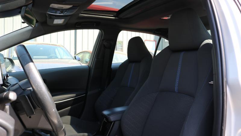 Toyota Corolla SE CVT (Natl) 2020