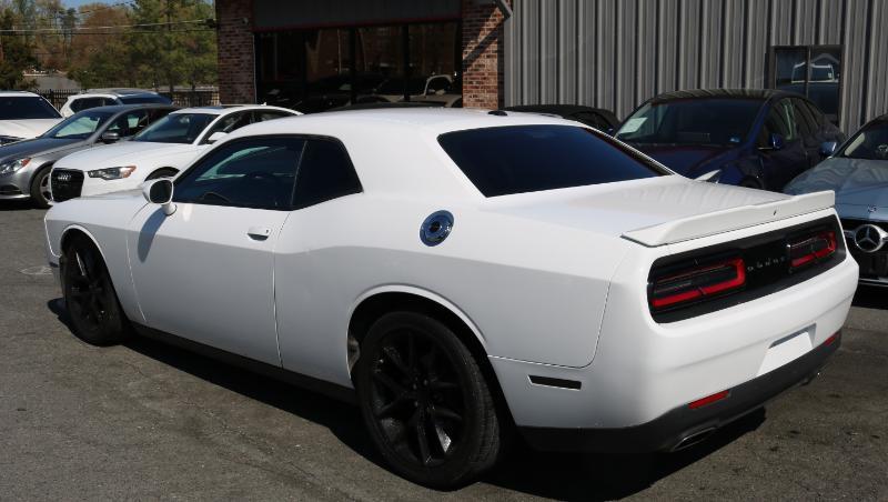 Dodge Challenger GT RWD 2022