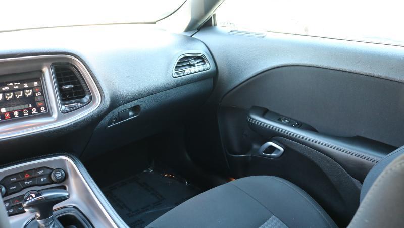 Dodge Challenger GT RWD 2022