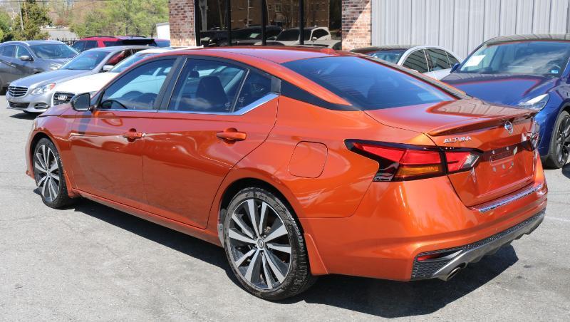 Nissan Altima 2.5 SR Sedan 2021