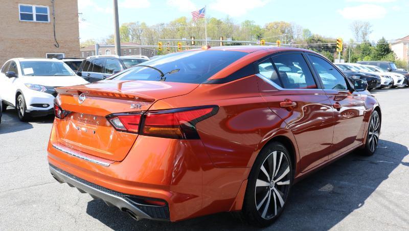 Nissan Altima 2.5 SR Sedan 2021