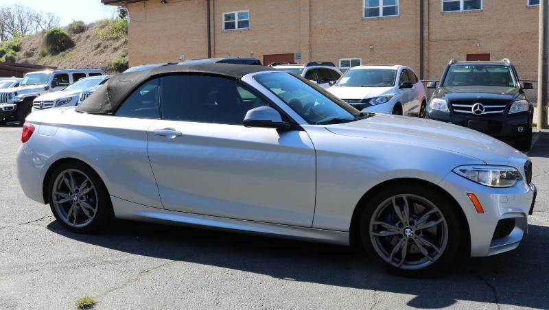 BMW 2 Series 2dr Conv M235i RWD 2015