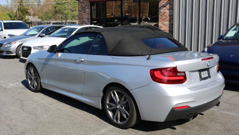 BMW 2 Series 2dr Conv M235i RWD 2015