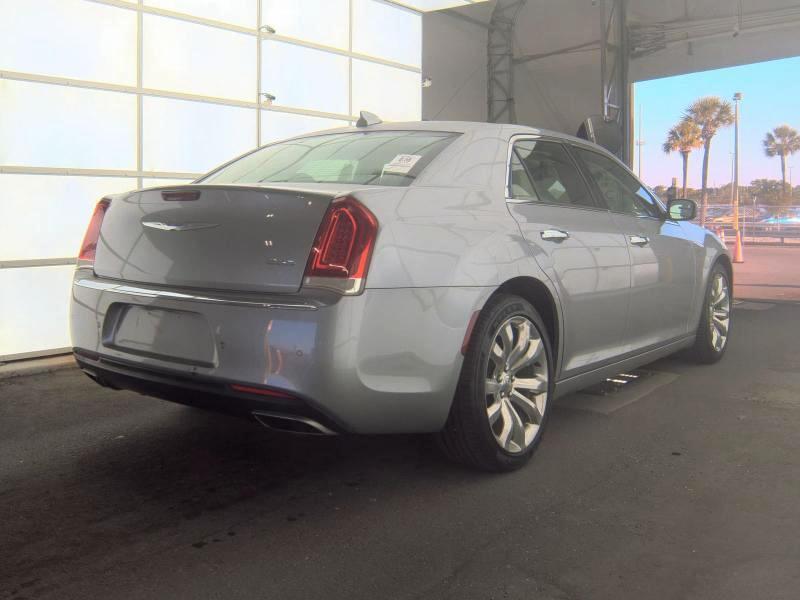 Chrysler 300 4dr Sdn Limited RWD 2015