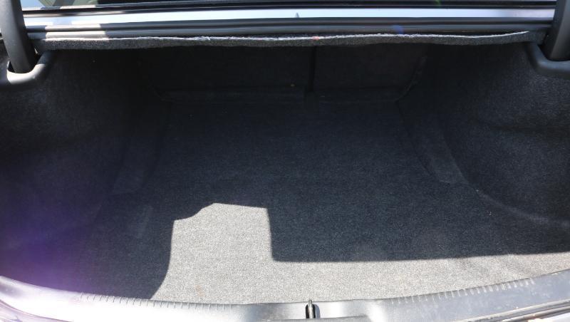 Chrysler 300 4dr Sdn Limited RWD 2015