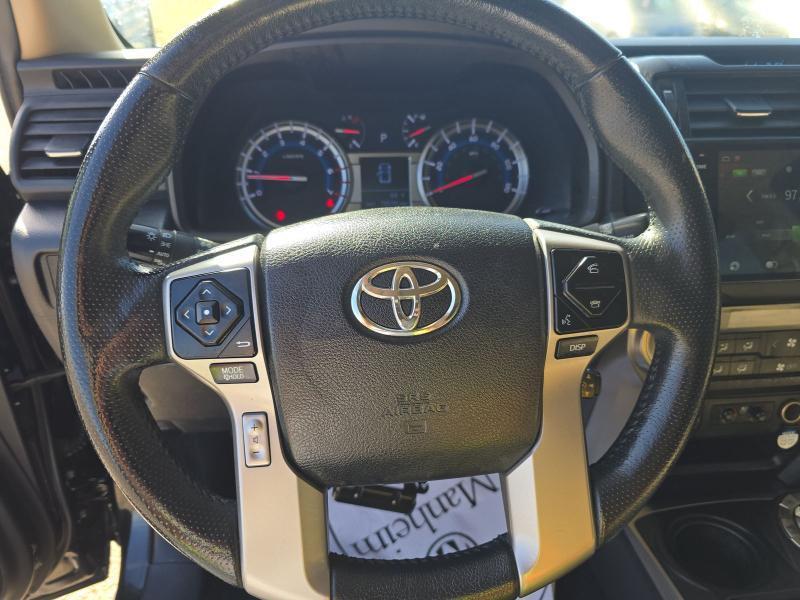 Toyota 4Runner Limited 4WD (Natl) 2017