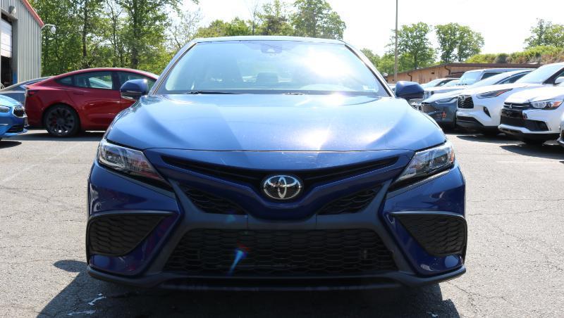 Toyota Camry SE Nightshade Auto (Natl) 2023