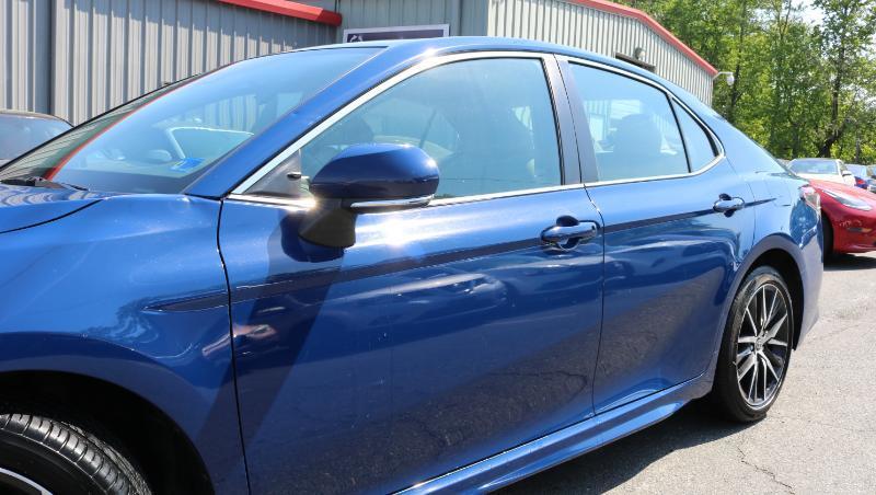 Toyota Camry SE Nightshade Auto (Natl) 2023