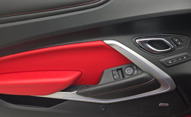 Chevrolet Camaro 2dr Cpe 2SS 2016