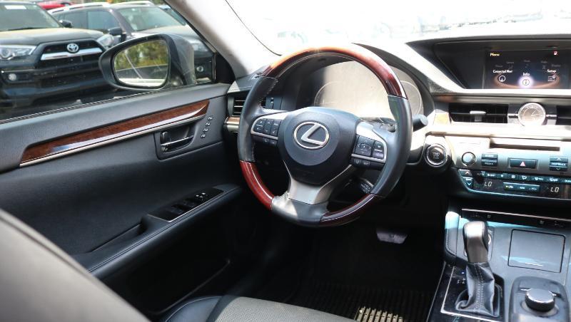 Lexus ES ES 350 FWD 2018