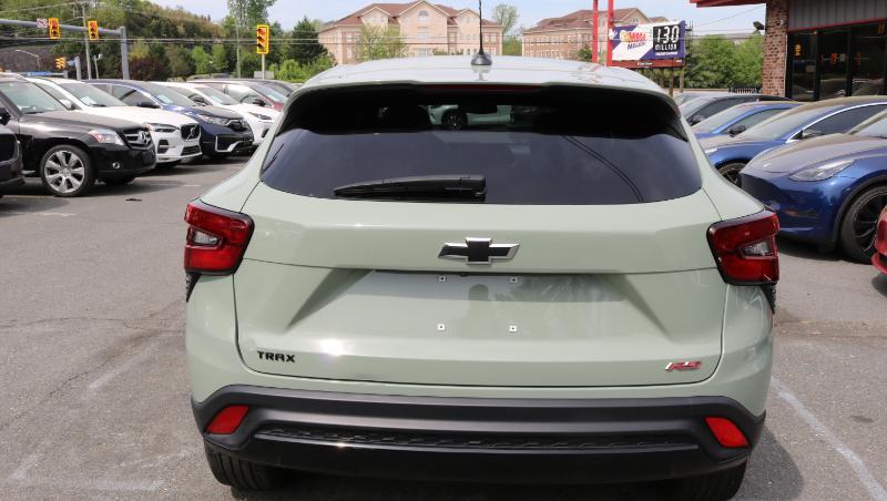 Chevrolet Trax FWD 4dr 1RS 2024