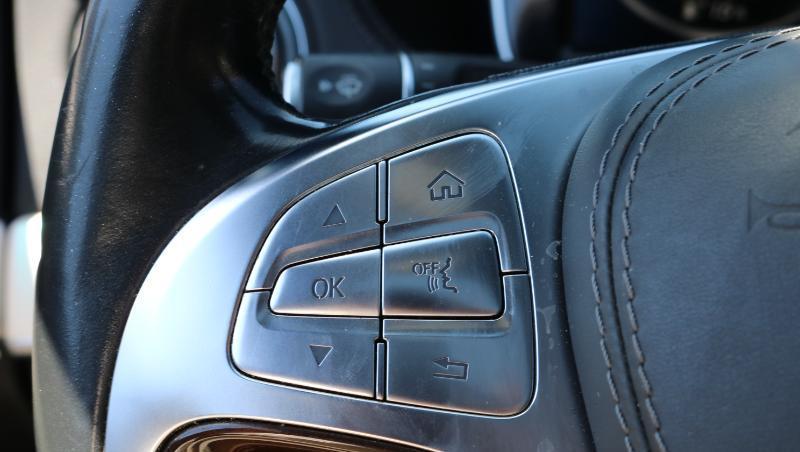 Mercedes-Benz S-Class 4dr Sdn S 550 4MATIC 2016