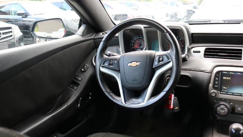 Chevrolet Camaro 2dr Cpe SS w/1SS 2015