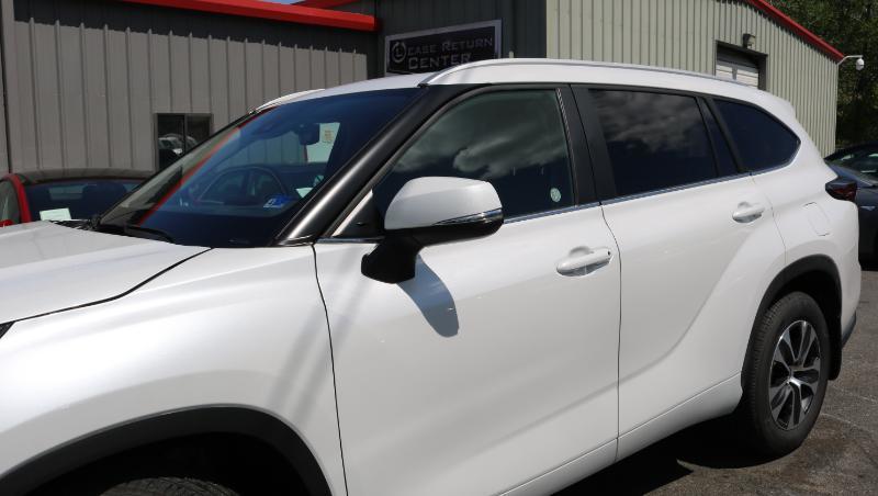 Toyota Highlander XLE Nav AWD V6 2025