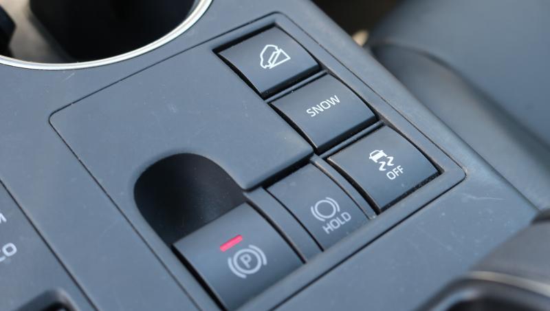 Toyota Highlander XLE Nav AWD V6 2025