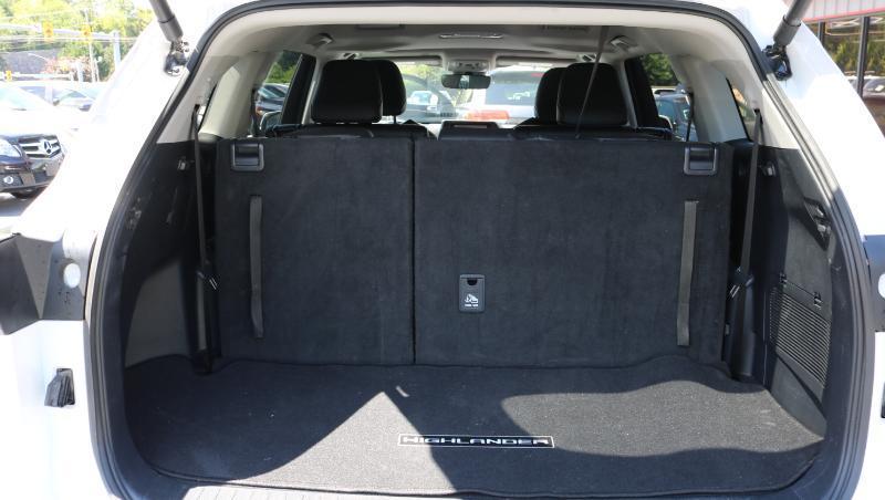 Toyota Highlander XLE Nav AWD V6 2025