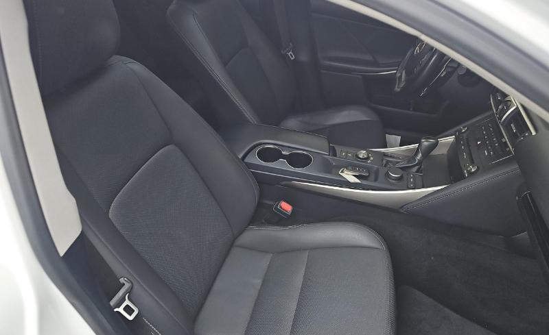 Lexus IS IS 300 RWD 2020