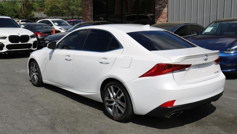 Lexus IS IS 300 RWD 2020