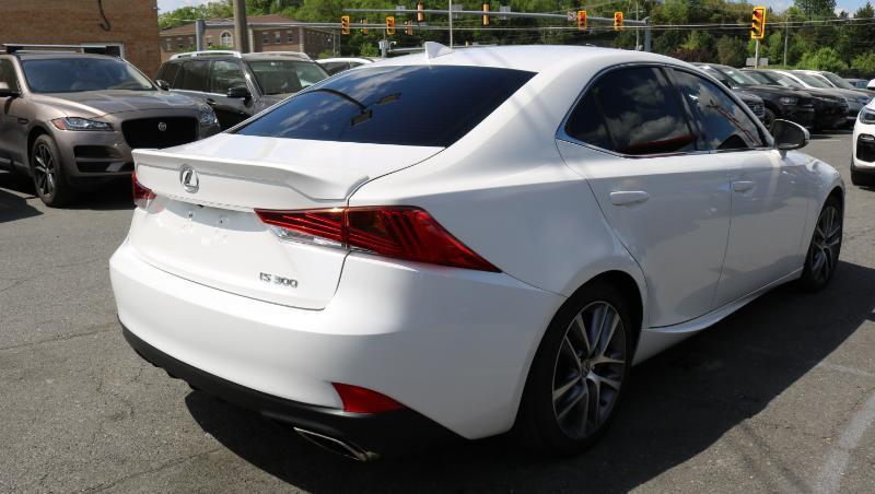 Lexus IS IS 300 RWD 2020