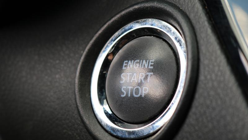 Toyota C-HR Nightshade FWD (Natl) 2021