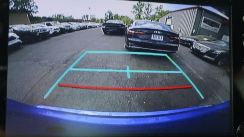 Toyota C-HR Nightshade FWD (Natl) 2021