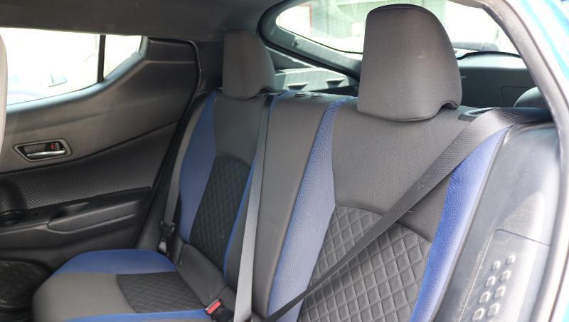 Toyota C-HR Nightshade FWD (Natl) 2021