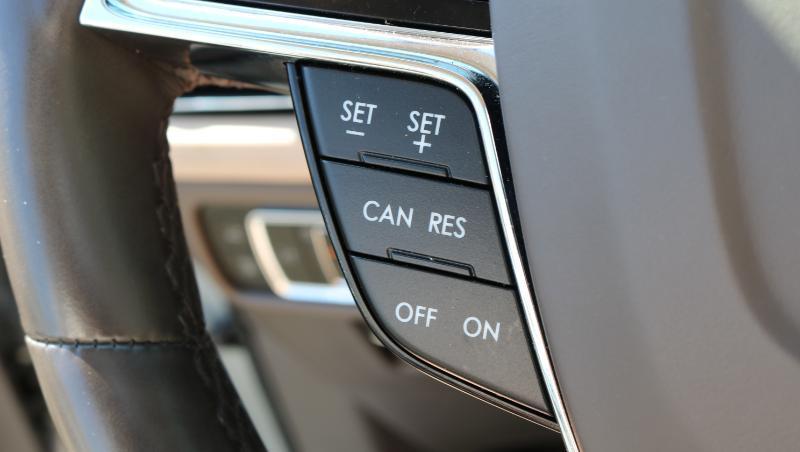Lincoln Nautilus Reserve AWD 2023