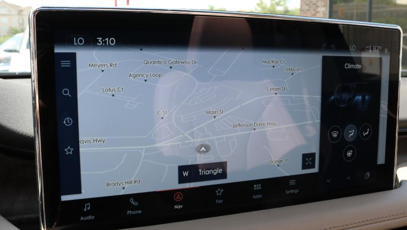 Lincoln Nautilus Reserve AWD 2023