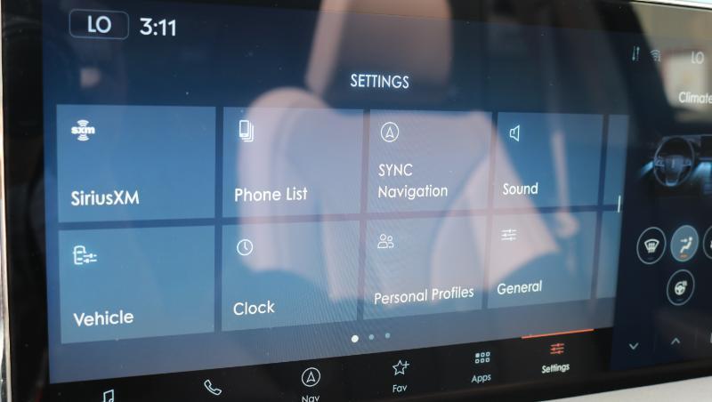 Lincoln Nautilus Reserve AWD 2023