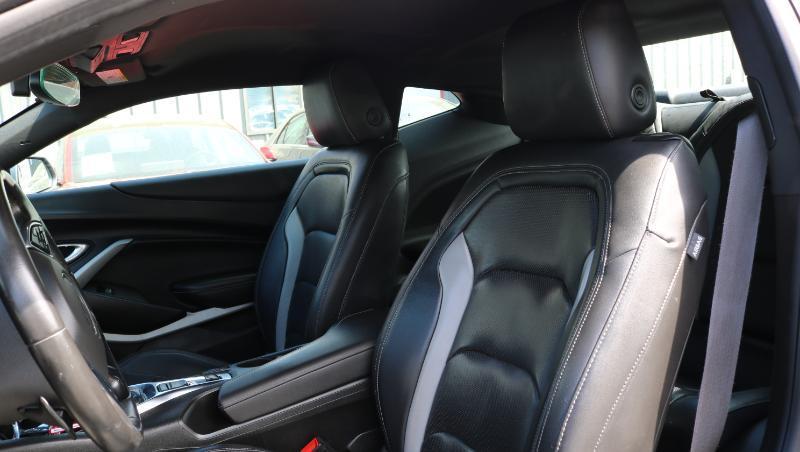 Chevrolet Camaro 2dr Cpe 2LT 2022