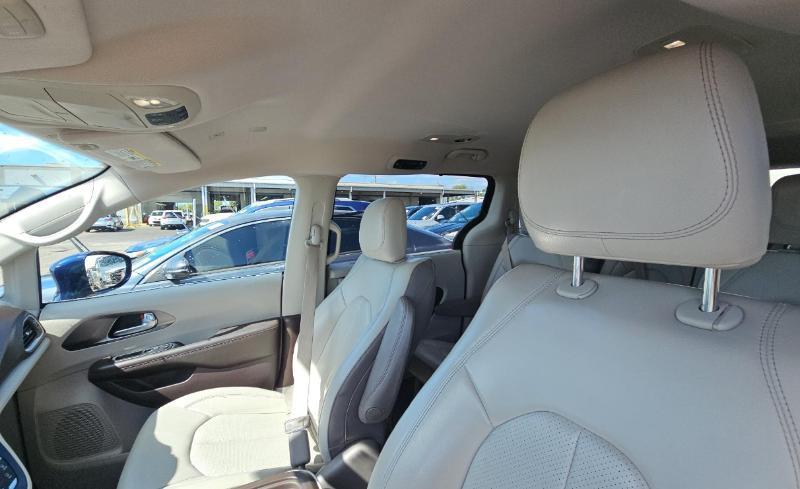 Chrysler Pacifica Touring L FWD 2018