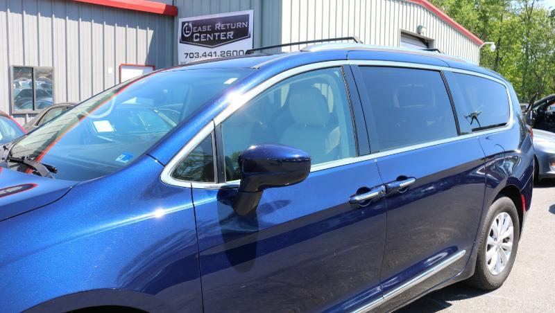 Chrysler Pacifica Touring L FWD 2018