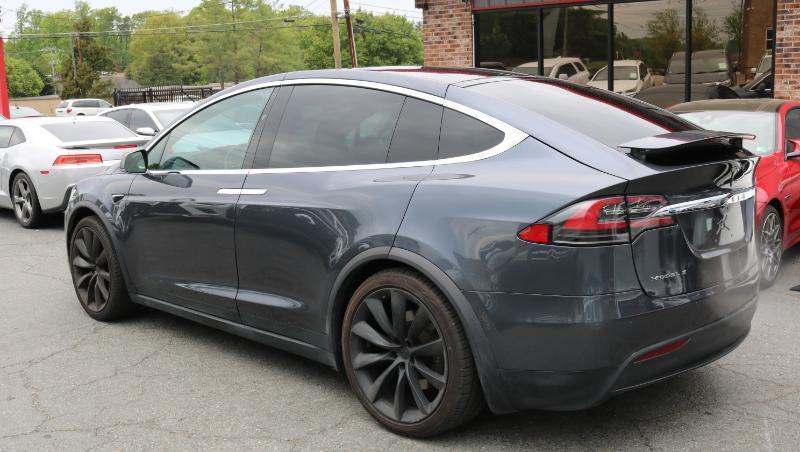Tesla Model X 75D AWD 2017
