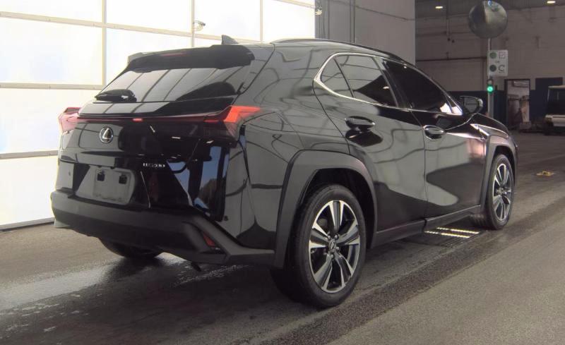 Lexus UX UX 200 FWD 2021