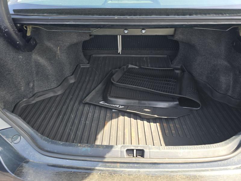 Toyota Camry 4dr Sdn I4 Auto XLE (Natl) 2015