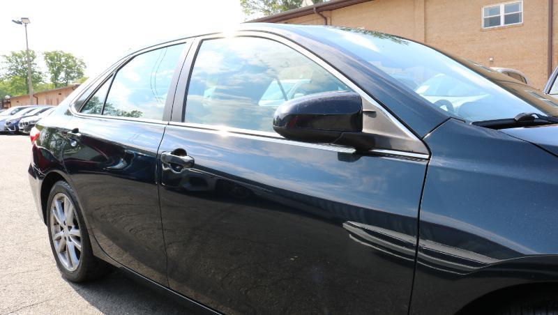 Toyota Camry 4dr Sdn I4 Auto XLE (Natl) 2015