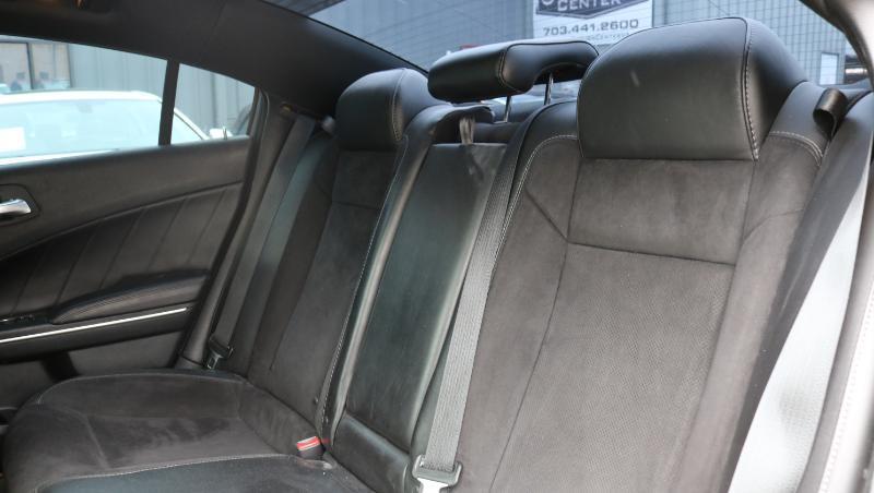 Dodge Charger SXT Plus RWD 2018