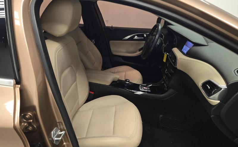 Infiniti QX30 Premium AWD 2018