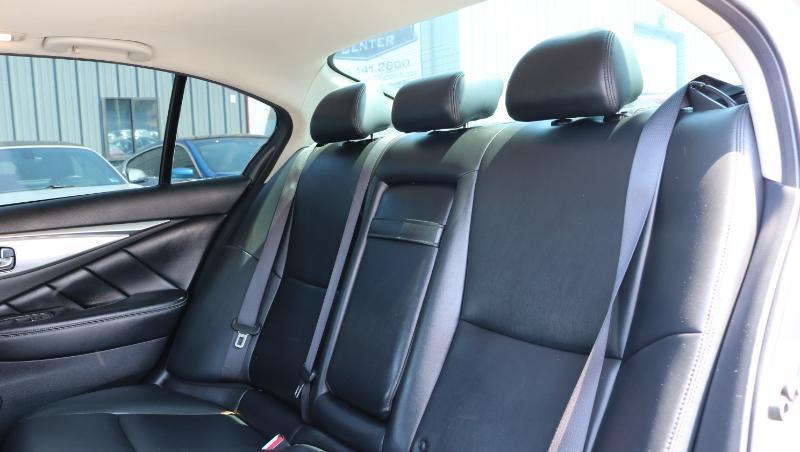 Infiniti Q50 3.0t LUXE AWD 2020