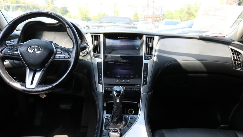 Infiniti Q50 3.0t LUXE AWD 2020