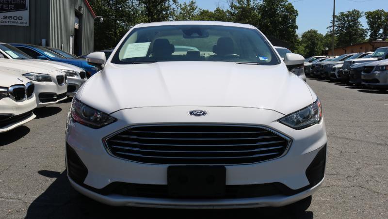 Ford Fusion SE FWD 2020